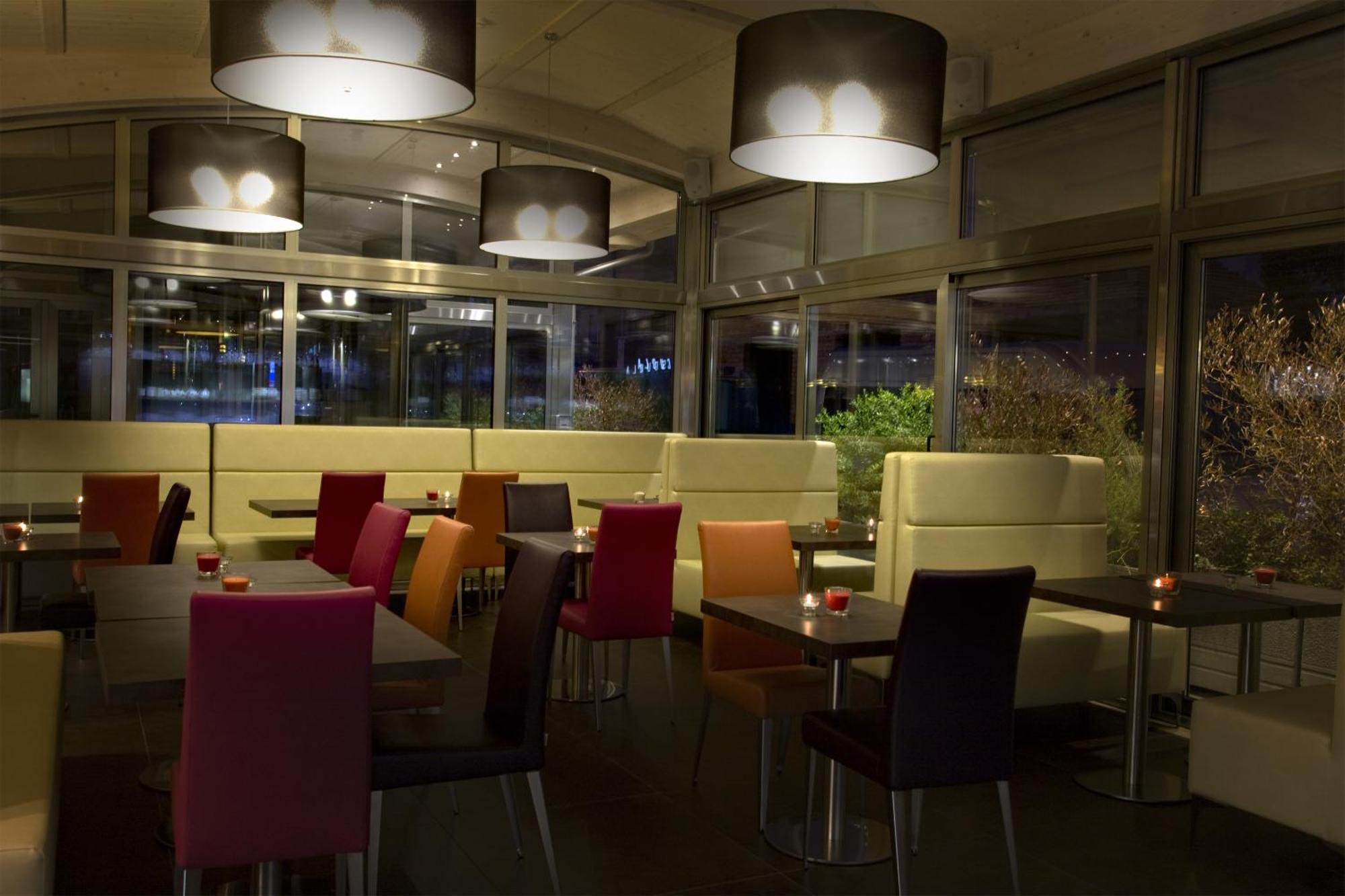 Rome Airport Hotel فيوميتشينو المظهر الخارجي الصورة