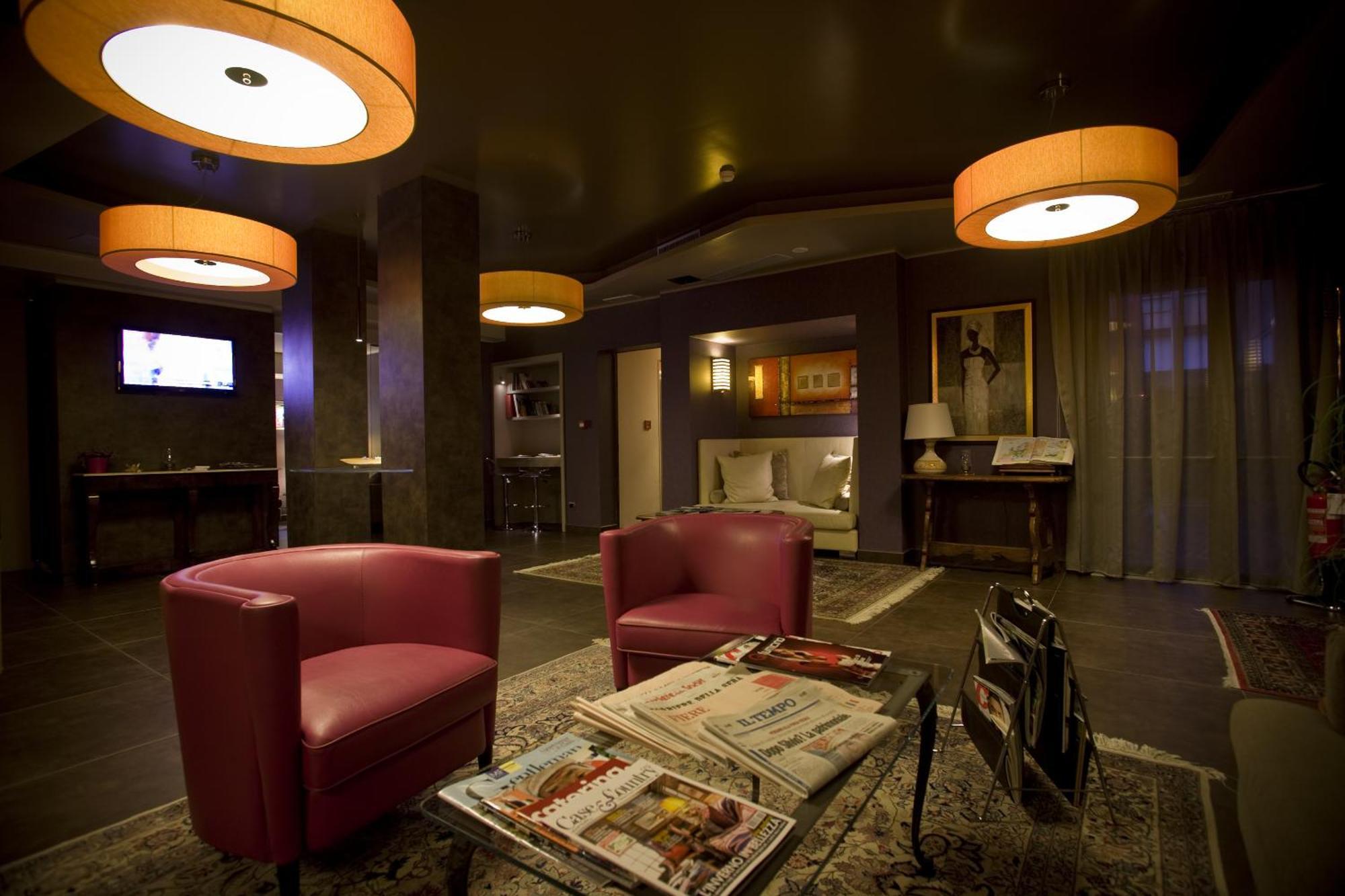 Rome Airport Hotel فيوميتشينو المظهر الخارجي الصورة